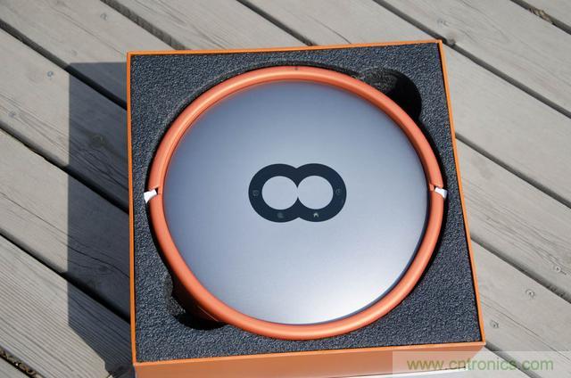 智能導航掃地機器人，以內(nèi)更靠譜！