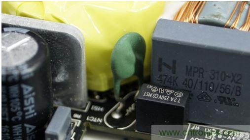 69元小米4口USB充電器詳細拆解，看完你也能DIY一個