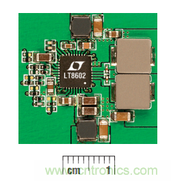 在汽車電子系統(tǒng)中如何選擇多通道同步降壓轉換器？