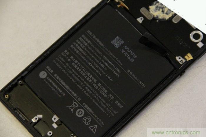 堅(jiān)果R1拆解：內(nèi)部設(shè)計(jì)究竟如何？