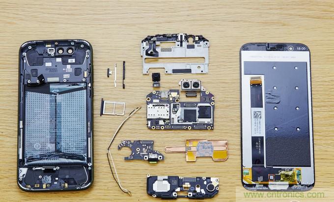 拆解黑鯊手機：多級直觸一體式液冷系統(tǒng)有什么門道？