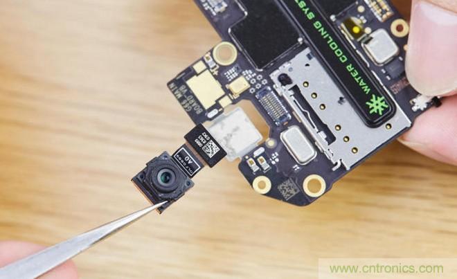 拆解黑鯊手機：多級直觸一體式液冷系統(tǒng)有什么門道？