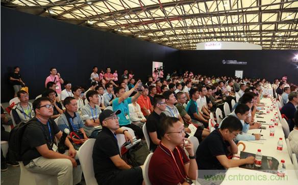 WAIE大戰(zhàn)“利奇馬”，3萬真粉如約駕臨“WAIE 2019第四屆上海國際人工智能展覽會”