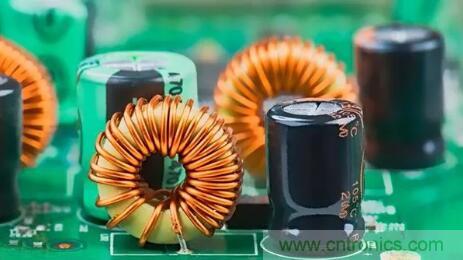 為何共模電感的漏感能濾除差模信號？?