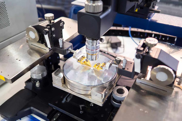 別再只盯著光刻機了！自動化測試對于芯片制造同樣重要
