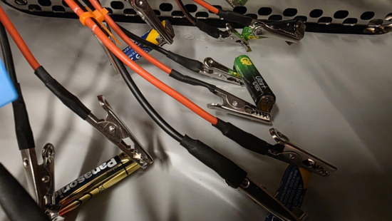 AAA電池怎么選？5款AAA堿性電池實測，結果可能出乎意料