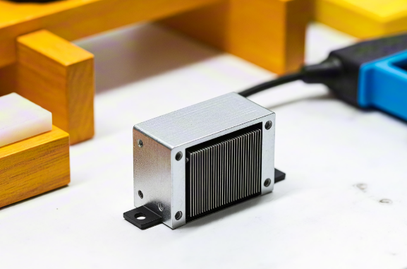 壓電蜂鳴器技術深度剖析：原理、優(yōu)勢與國內外廠商對比