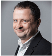 本屆峰會以 “你好，數(shù)字具身 (Hello, Digital Embodiment)” 為議題，直指下一代AI發(fā)展的核心——如何讓智能體更好地感知并與物理世界交互。屆時，Arm、西門子、SiPearl、Prophesee、芯原股份、思特威、英諾達等國內(nèi)外半導(dǎo)體巨頭的掌門人與高管將罕見同臺，從芯片設(shè)計、視覺傳感、EDA工具到系統(tǒng)架構(gòu)，共同勾勒千億增量市場的技術(shù)路線與商業(yè)藍圖。席位緊張，機遇不容錯過。