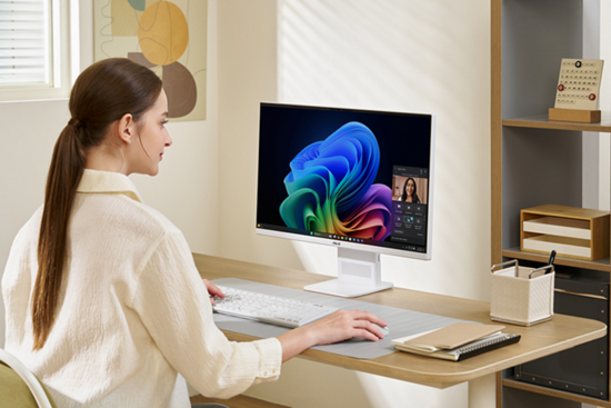 小巧機(jī)身，巨量算力！驍龍X入場(chǎng)讓臺(tái)式機(jī)變得更智能、更強(qiáng)大